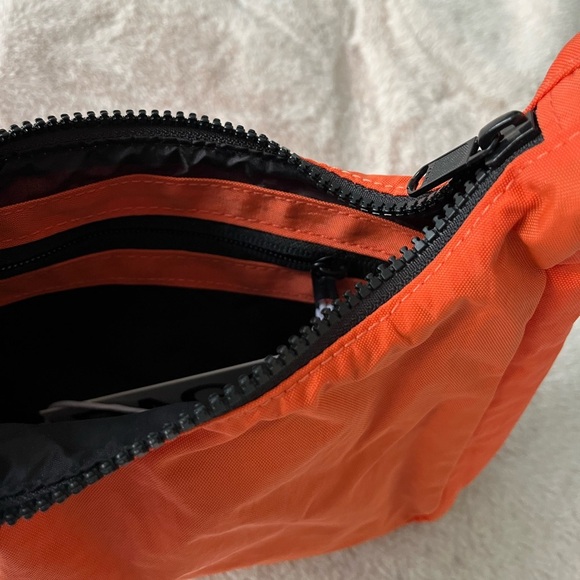 NWT BAGGU Mini Nylon Shoulder Bag Nasturtium - Picture 5 of 12